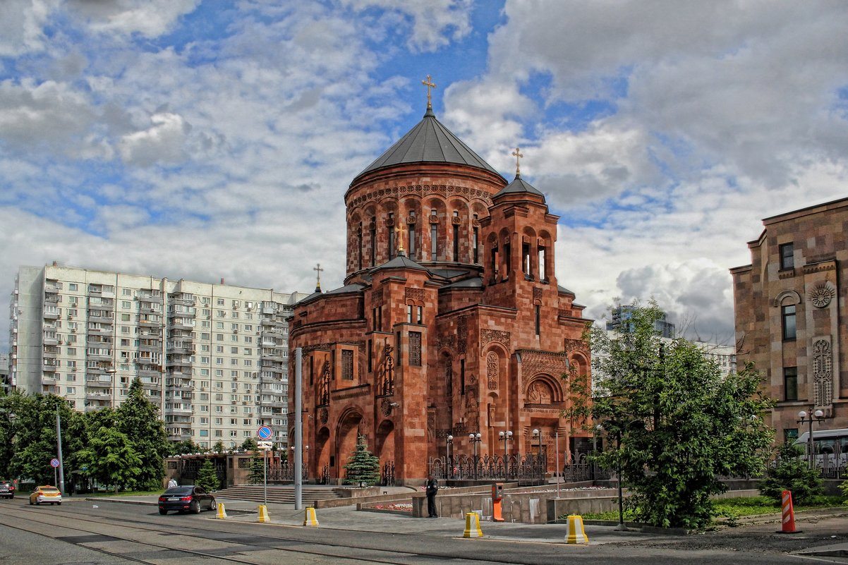 О ВКЛАДЕ ВАРТКЕЗА БАГРАТОВИЧА АРЦРУНИ В ИСТОРИЧЕСКУЮ НАУКУ